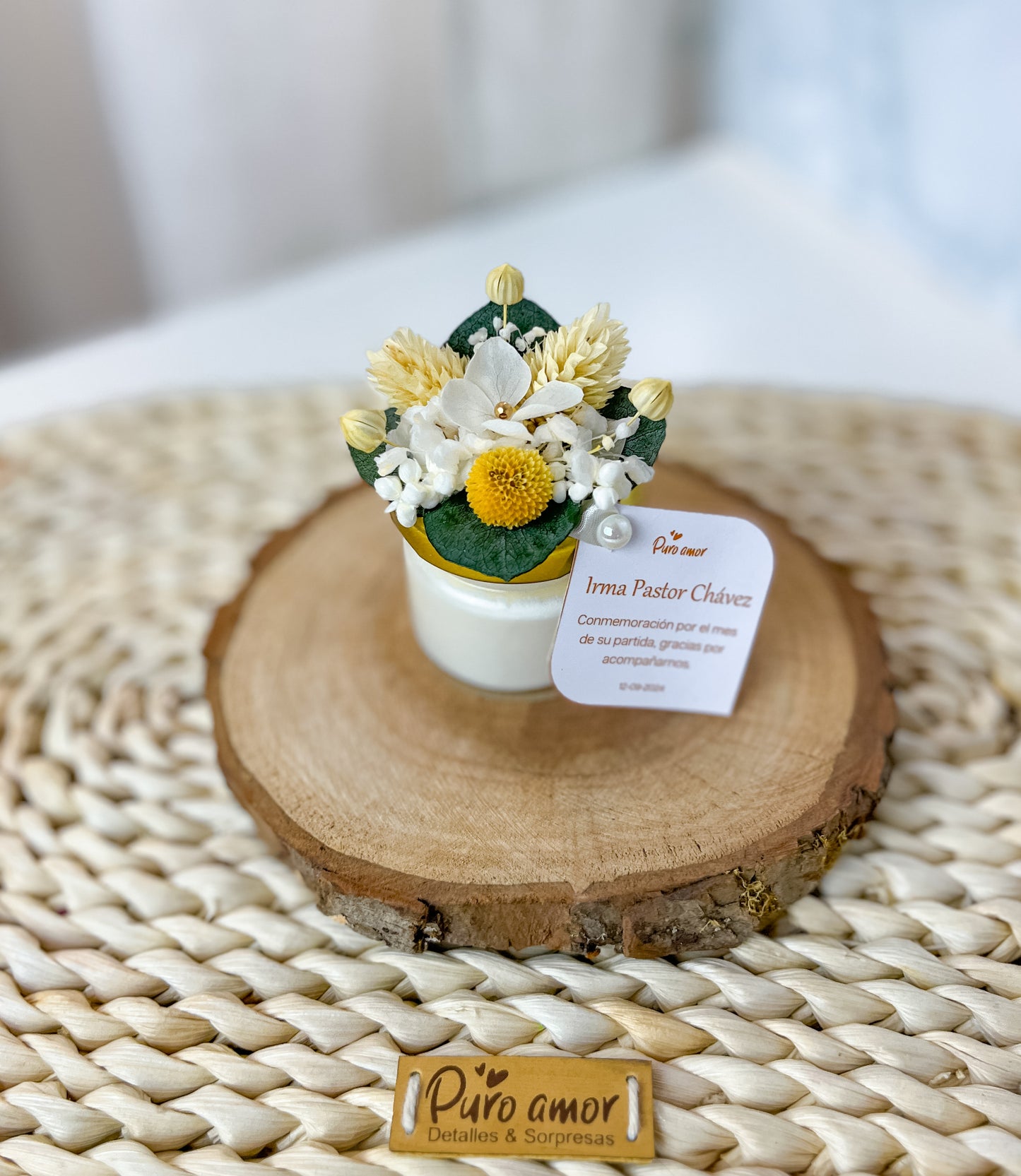 Velas de soya aromáticas personalizadas con flores naturales eternas